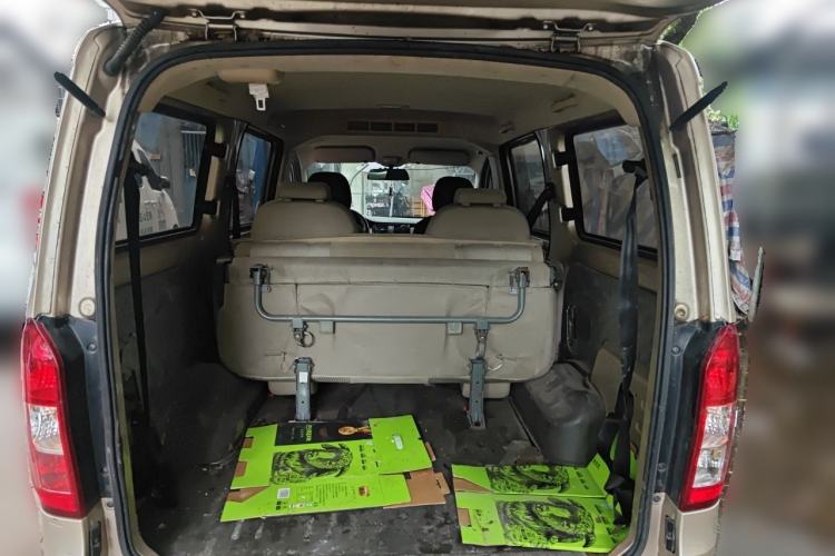 Used Wuling Rongguang V 2018 1.5L Standard Version Trunk