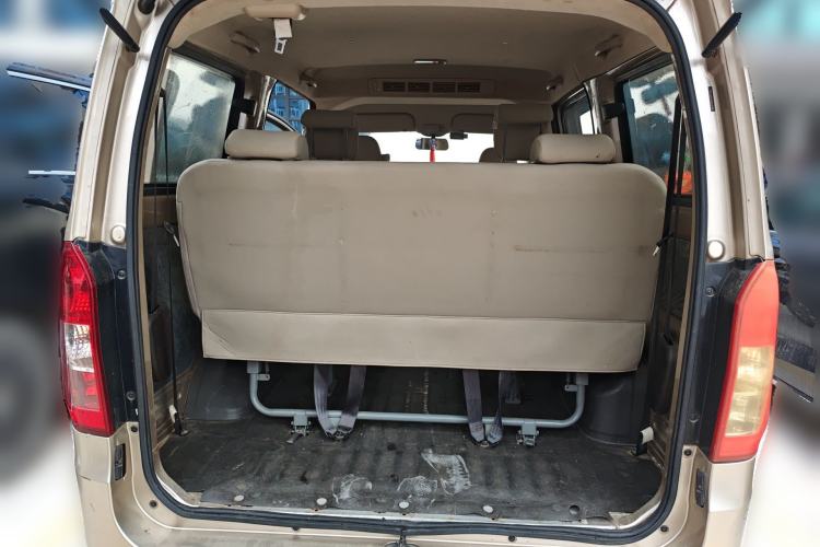 Used Wuling Rongguang V 2018 1.5L Standard Version Trunk