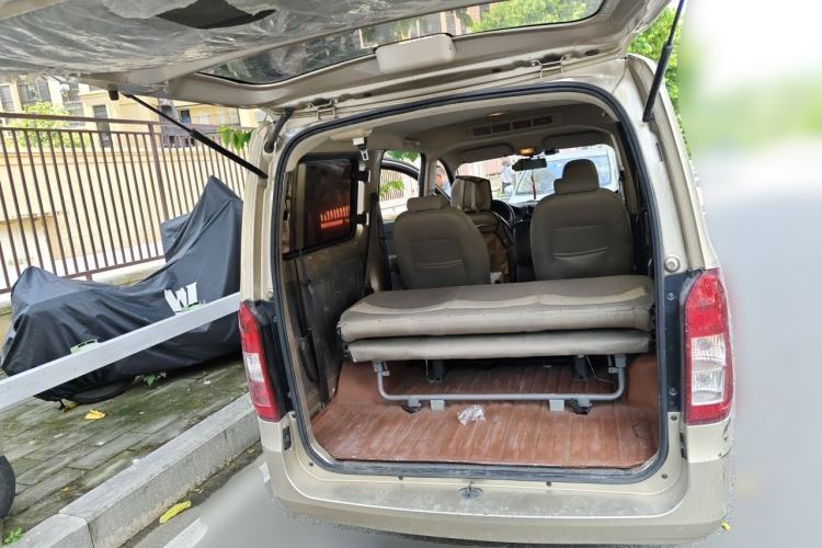 Used Wuling Rongguang V 2018 1.5L Standard Version Trunk