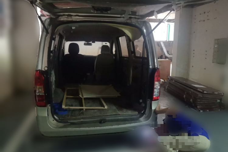 Used Wuling Rongguang V 2018 1.2L Practical Model Trunk
