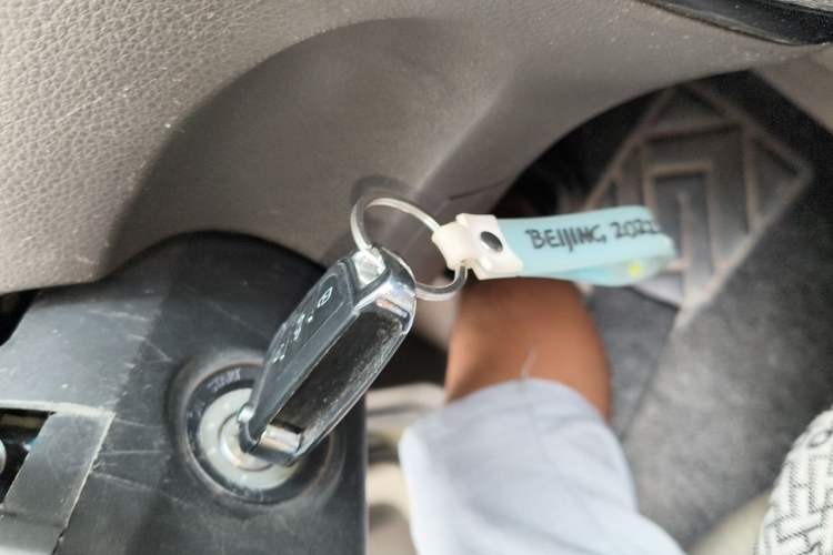 Used Wuling Rongguang V 2018 1.5L Standard Version Vehicle Key