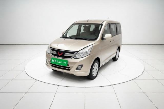 Wuling Rongguang V 2018 1.5L Standard Version с пробегом