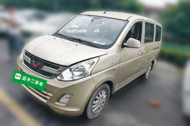 Used Wuling Rongguang V 2018 1.5L Standard Version