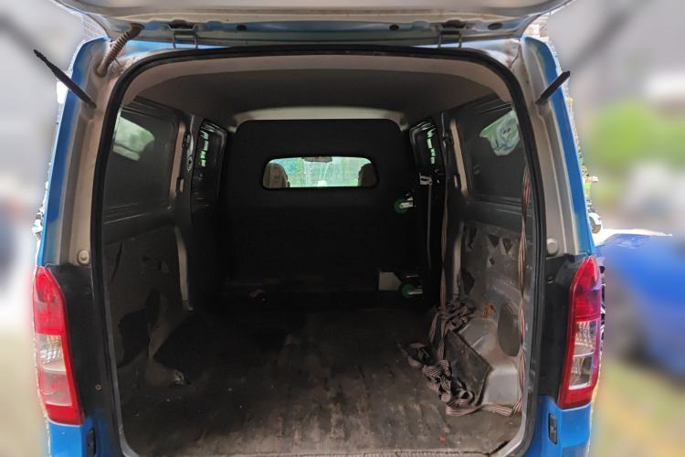 Used Wuling Rongguang V 2019 1.5L Window-Sealed Utility Model China VI LAR Trunk