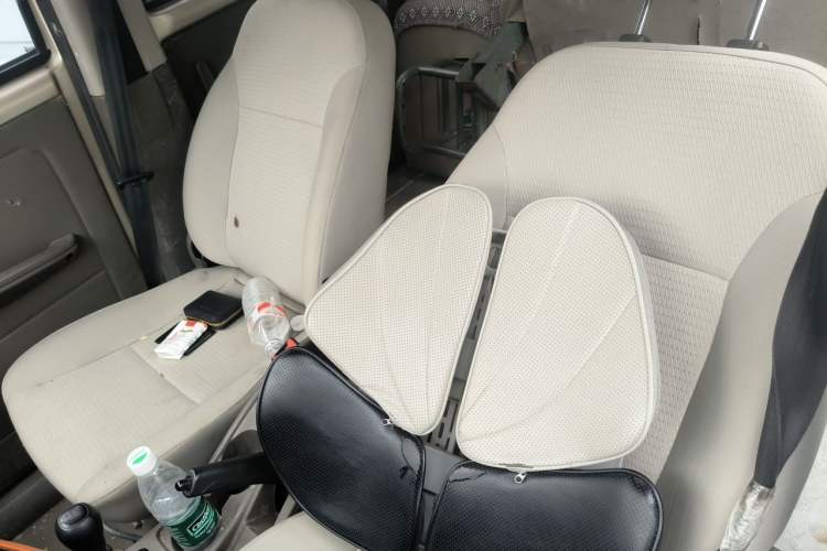 Used Wuling Rongguang V 2019 1.5L Practical Model China VI LAR Left Front Seat