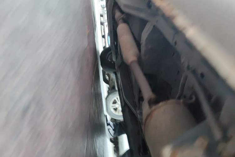 Used Wuling Rongguang V 2019 1.5L Practical Model China VI LAR Chassis Rear Left
