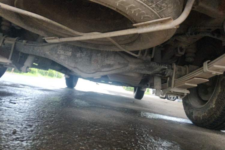 Used Wuling Rongguang V 2019 1.5L Practical Model China VI LAR Chassis Rear