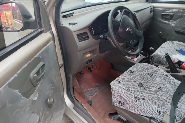 Used Wuling Rongguang V 2019 1.5L Practical Model China VI LAR Driver Seat