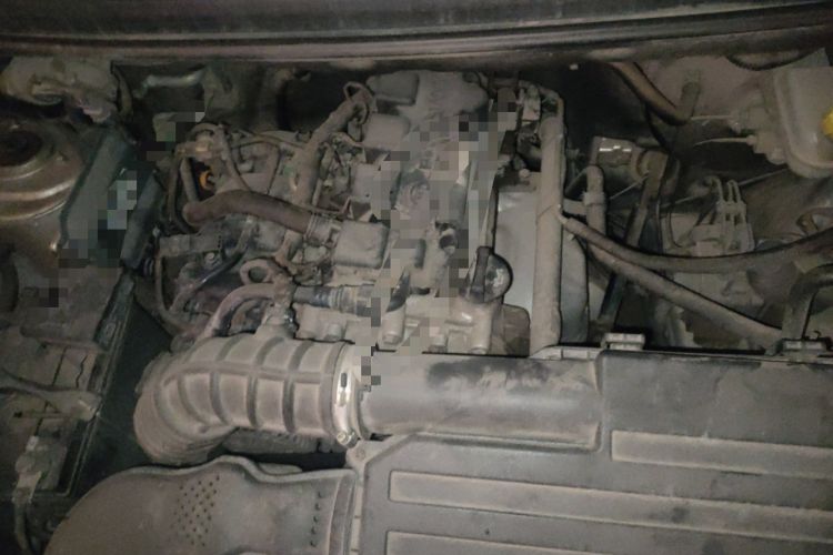 Used Wuling Rongguang V 2019 1.5L Van - Utility Model Engine Bay
