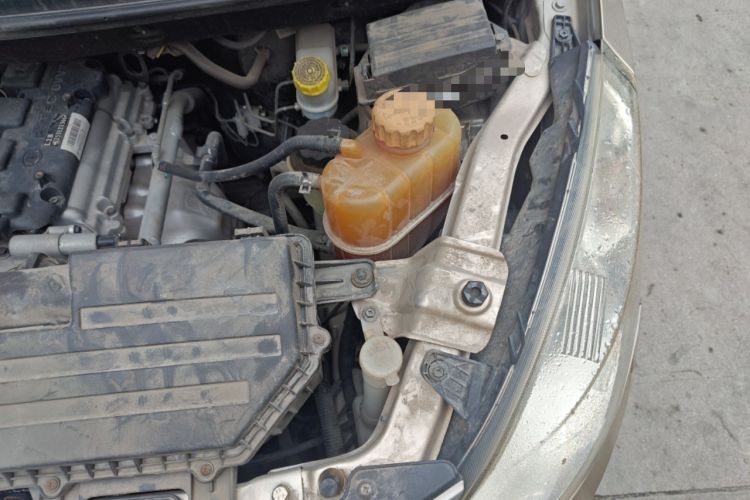 Used Wuling Rongguang V 2019 1.5L Van - Utility Model Engine Bay Left