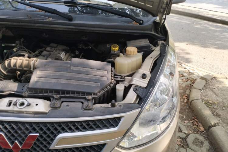 Used Wuling Rongguang V 2019 1.5L Van - Utility Model Engine Bay Left