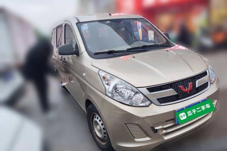 Used Wuling Rongguang V 2019 1.5L Practical Model China VI LAR Front Right 45 Deg