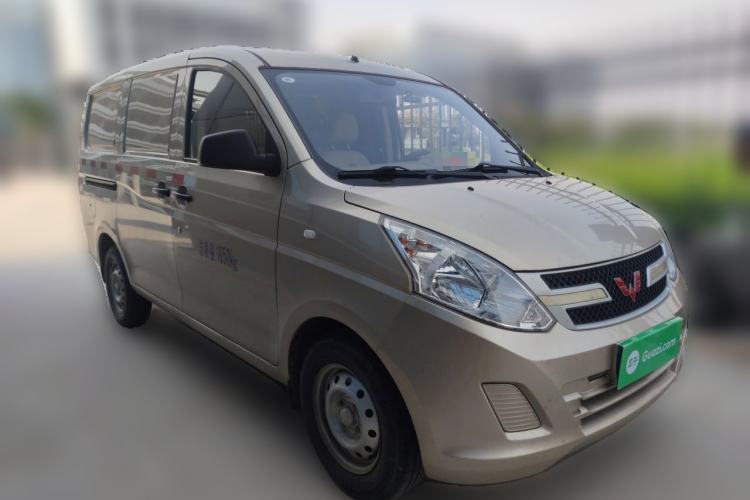 Used Wuling Rongguang V 2019 1.5L Window-Sealed Utility Model China VI LAR Front Right 45 Deg