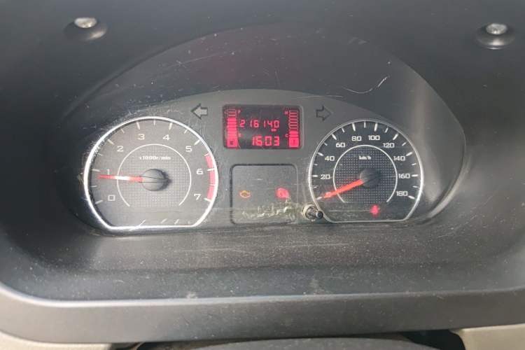 Used Wuling Rongguang V 2019 1.5L Window-Sealed Utility Model China VI LAR Instrument Cluster