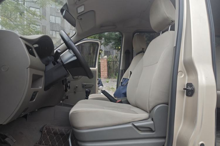 Used Wuling Rongguang V 2019 1.5L Practical Model China VI LAR Interior 2