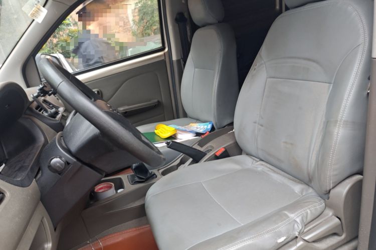 Used Wuling Rongguang V 2019 1.5L Van - Utility Model Left Front Seat