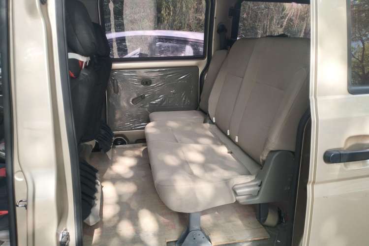 Used Wuling Rongguang V 2019 1.5L Van - Utility Model Left Rear Seat