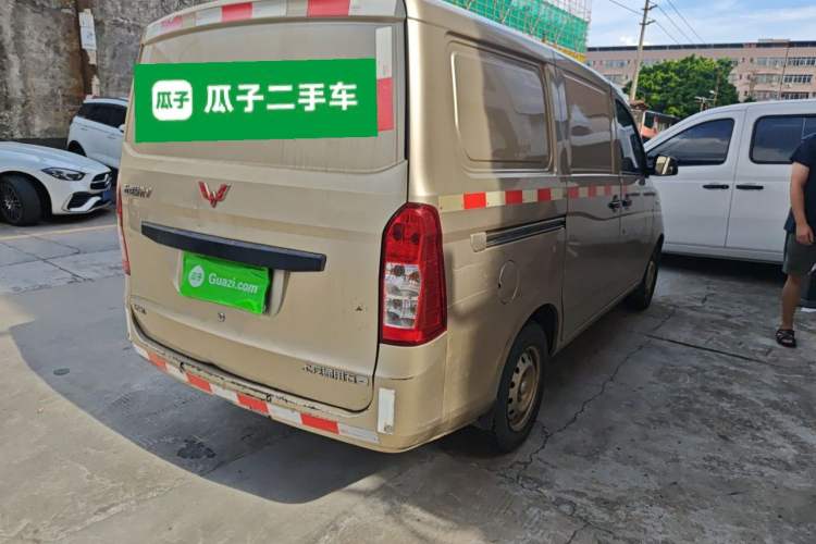 Used Wuling Rongguang V 2019 1.5L Window-Sealed Utility Model China VI LAR Rear Right 45 Deg