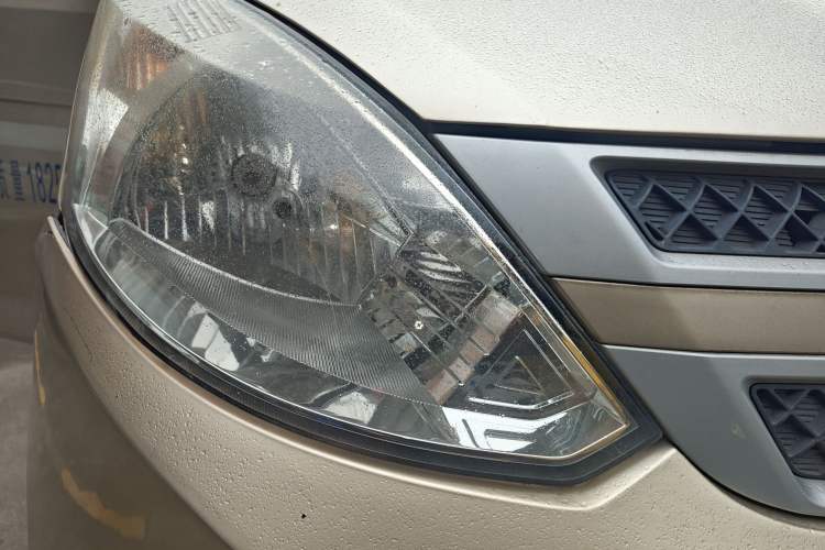 Used Wuling Rongguang V 2019 1.5L Van - Utility Model Right Front Headlight