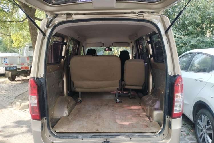 Used Wuling Rongguang V 2019 1.5L Van - Utility Model Trunk