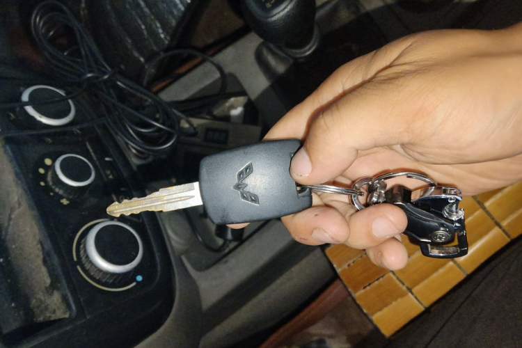 Used Wuling Rongguang V 2019 1.5L Practical Model China VI LAR Vehicle Key