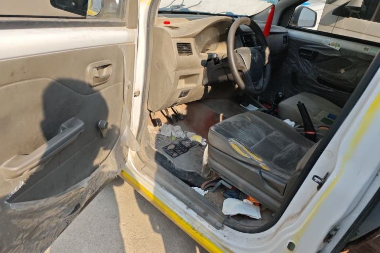 Used Wuling Rongguang V 2019 1.5L Window-Sealed Utility Model China VI LAR Driver Seat