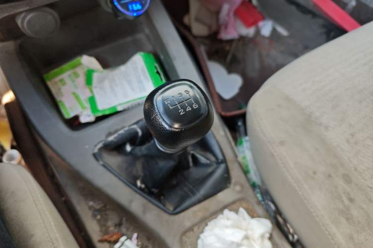 Used Wuling Rongguang V 2019 1.5L Window-Sealed Utility Model China VI LAR Gear Lever