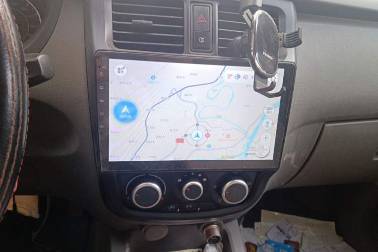Used Wuling Rongguang V 2019 1.5L Window-Sealed Utility Model China VI LAR Audio And AC Panel