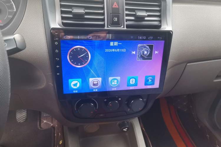 Used Wuling Rongguang V 2019 1.5L Window-Sealed Utility Model China VI LAR Audio And AC Panel