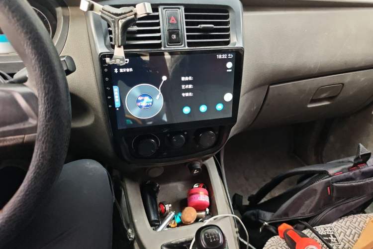 Used Wuling Rongguang V 2019 1.5L Practical Model China VI LAR Audio And AC Panel