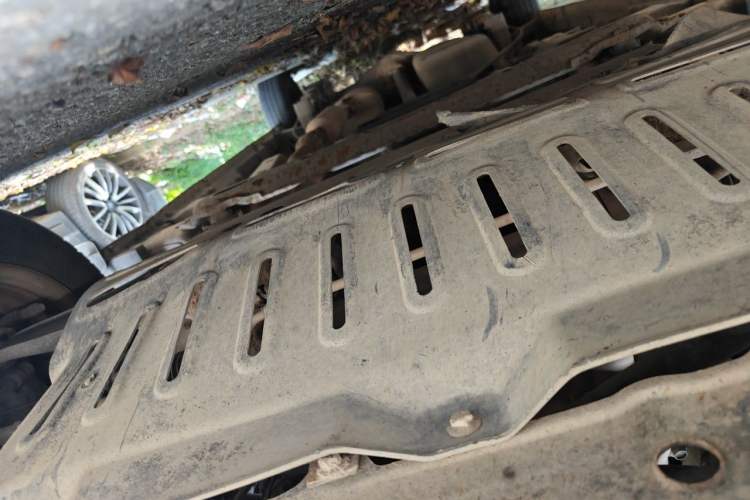 Used Wuling Rongguang V 2019 1.5L Van - Utility Model Chassis Front