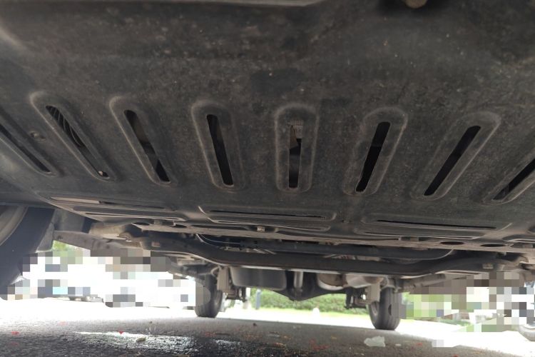 Used Wuling Rongguang V 2019 1.5L Standard Version China VI LAR Chassis Front