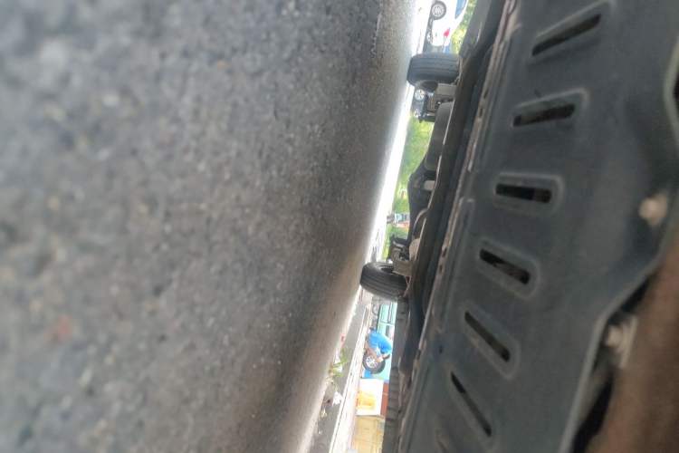 Used Wuling Rongguang V 2019 1.5L Window-Sealed Utility Model China VI LAR Chassis Front