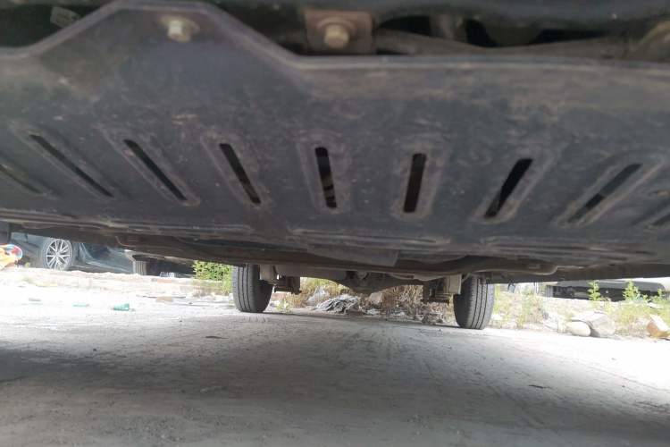 Used Wuling Rongguang V 2019 1.5L Window-Sealed Utility Model China VI LAR Chassis Front
