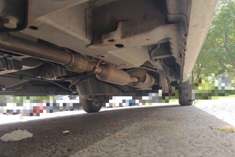 Used Wuling Rongguang V 2019 1.5L Standard Version China VI LAR Chassis Front Left