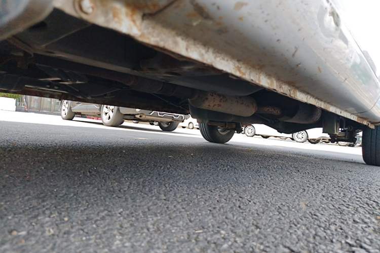 Used Wuling Rongguang V 2019 1.5L Standard Version China VI LAR Chassis Front Left
