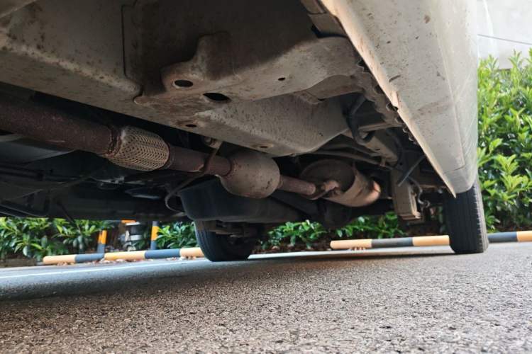 Used Wuling Rongguang V 2019 1.2L Van Utility Model Chassis Front Left