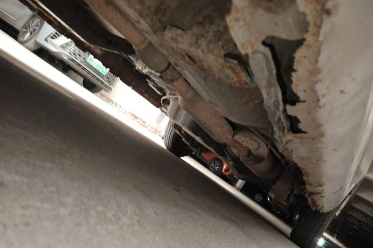 Used Wuling Rongguang V 2019 1.5L Van - Utility Model Chassis Front Left