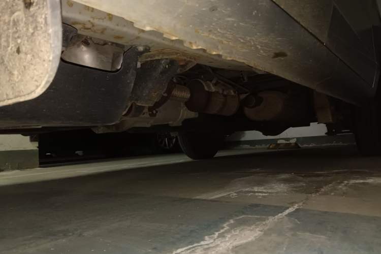 Used Wuling Rongguang V 2019 1.2L Van Utility Model Chassis Front Left