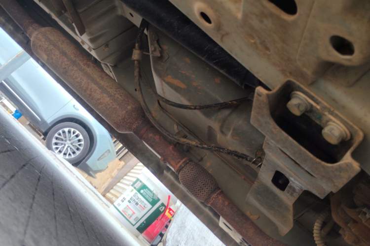 Used Wuling Rongguang V 2019 1.5L Van - Utility Model Chassis Front Right
