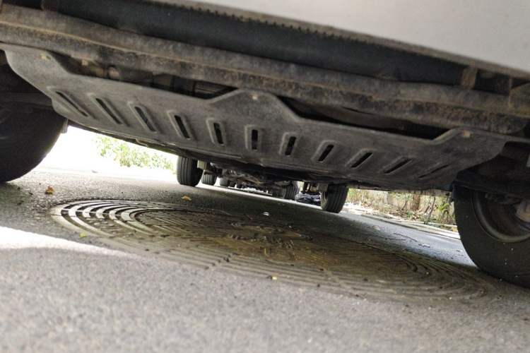 Used Wuling Rongguang V 2019 1.5L Practical Model China VI LAR Chassis Front