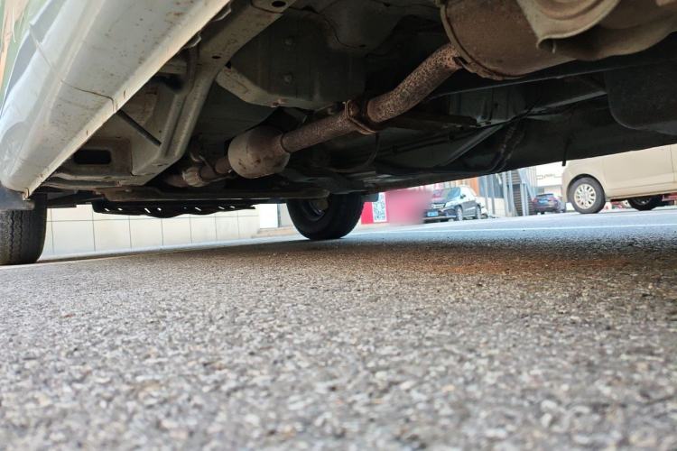 Used Wuling Rongguang V 2019 1.2L Van Utility Model Chassis Rear Left