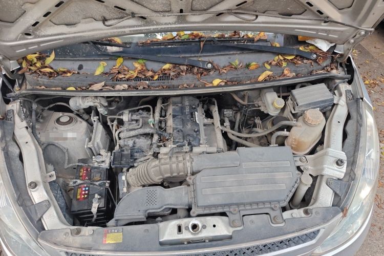 Used Wuling Rongguang V 2019 1.5L Van - Utility Model Engine Bay