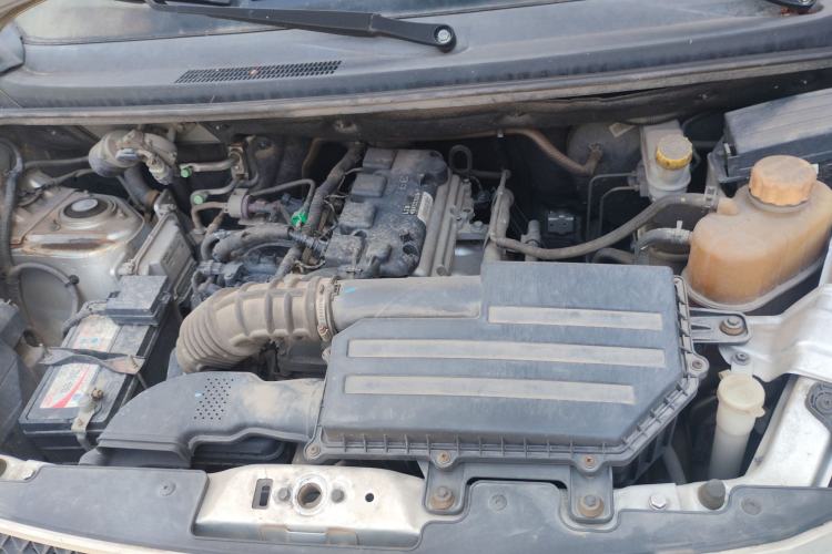 Used Wuling Rongguang V 2019 1.5L Van - Utility Model Engine Bay