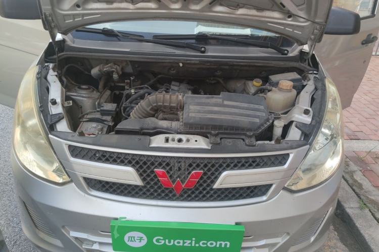 Used Wuling Rongguang V 2019 1.5L Window-Sealed Utility Model China VI LAR Engine Bay