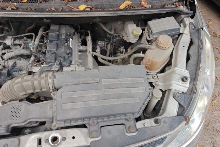 Used Wuling Rongguang V 2019 1.5L Van - Utility Model Engine Bay Left
