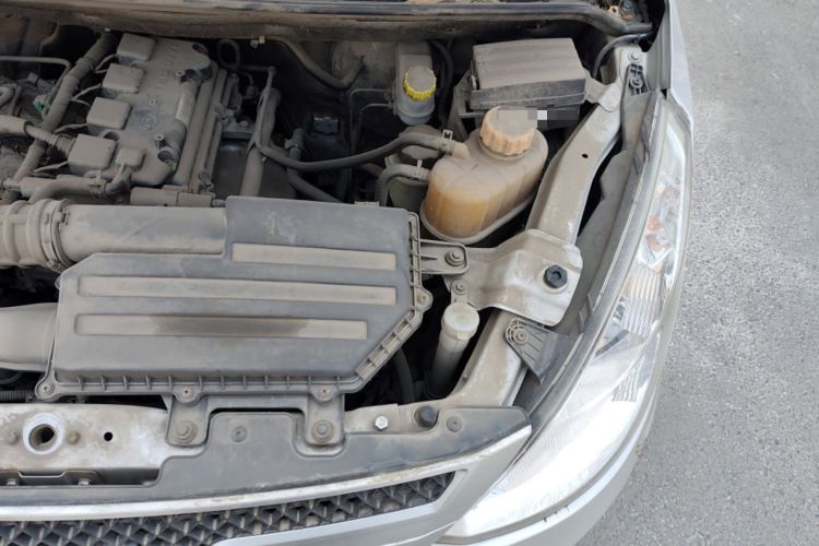 Used Wuling Rongguang V 2019 1.5L Van - Utility Model Engine Bay Left