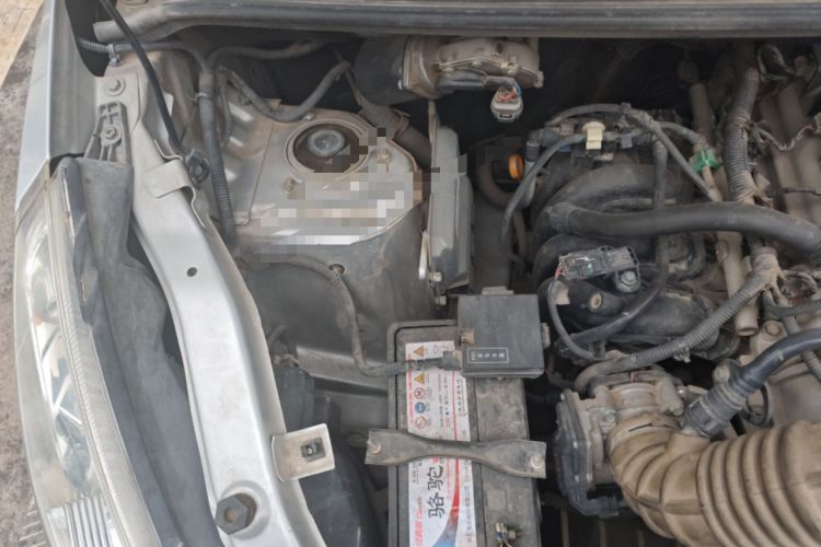 Used Wuling Rongguang V 2019 1.5L Window-Sealed Utility Model China VI LAR Engine Bay Right