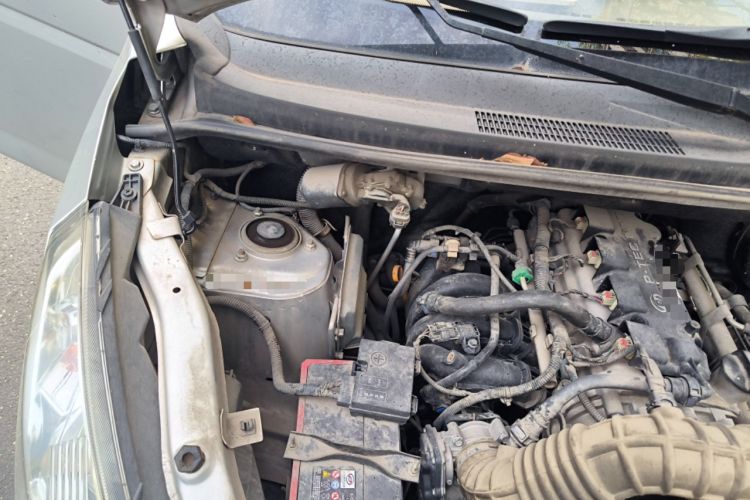 Used Wuling Rongguang V 2019 1.5L Van - Utility Model Engine Bay Right