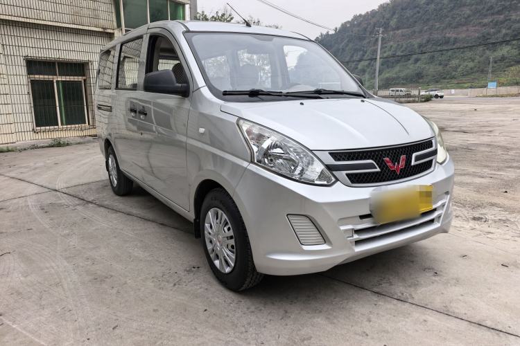 Used Wuling Rongguang V 2019 1.5L Practical Model China VI LAR Exterior 2